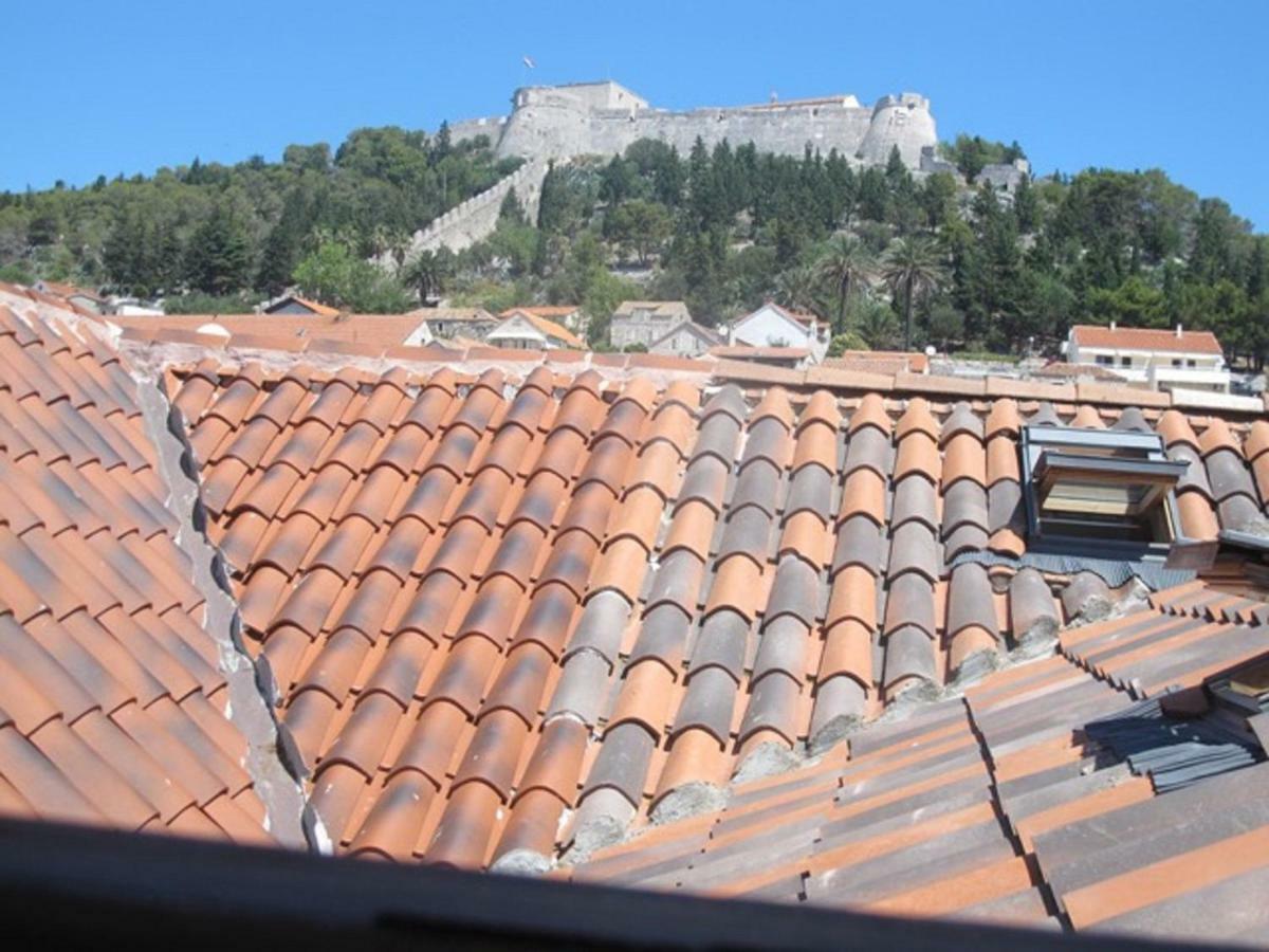 Takoma Hvar Hvar Town Luaran gambar